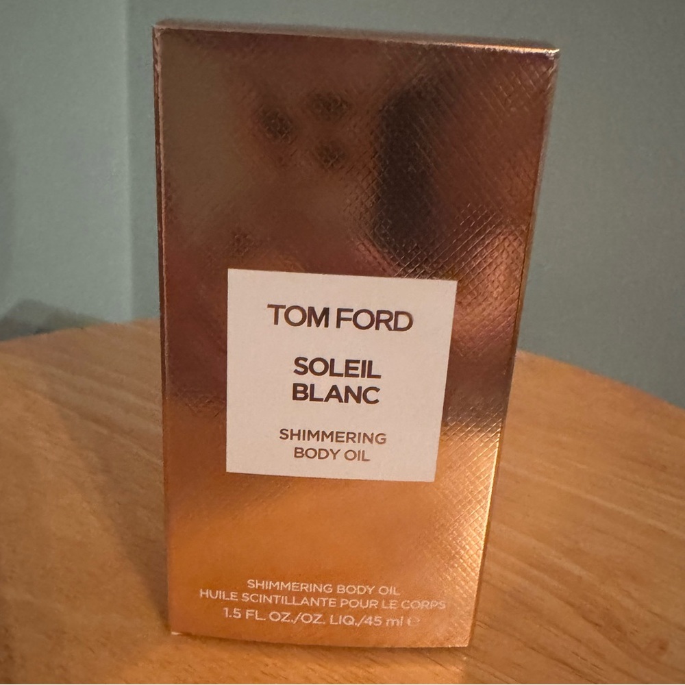 Tom Ford Soleil Blanc Shimmering Body Oil 1.5 Oz. (45mL)